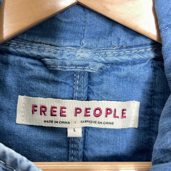 FREE PEOPLE Dolman Lotus Jacket Denim Chambray Quilted Bomber Jacket - Picture 8 of 10